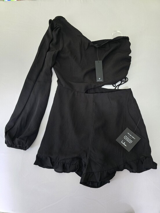 Lulus Pants - Lulus Dream Plans black one-shoulder cutout romper Size Small NWT